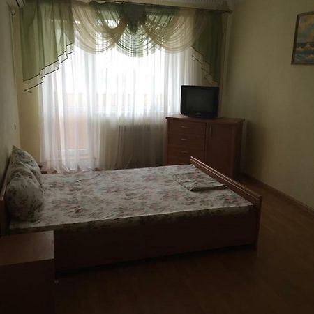 Appartement Двухкомнатная Квартира С Видом На Море à TTchornomorsk Extérieur photo